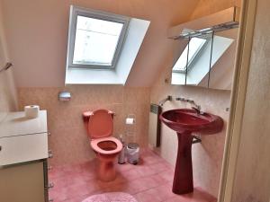 Maisons de vacances Maison confortable 3 chambres, jardin, proche plages & bourg, WiFi, parking - FR-1-813-15 : photos des chambres