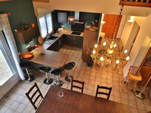 Maison confortable 3 chambres, jardin, proche plages & bourg, WiFi, parking - FR-1-813-15