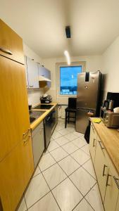 1 Room in 2 Room Apartment in Downtown near Frankfurt