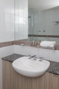 Modern Nomads Classic Styled King Studio with Indoor Pool