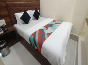 Glitz Hotels Lavender- Nr Mumbai International Airport