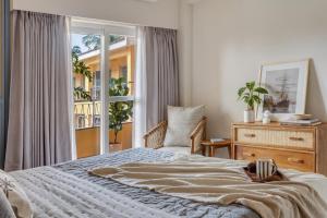 Azalea 1 BHK Apartment by tisyastays