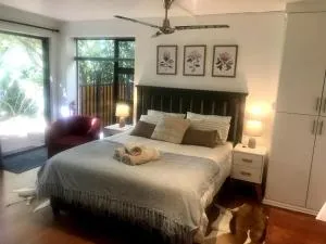 Satu's Inn-Bloem - Ferienwohnung - Dan Pienaar