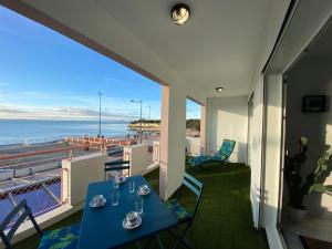Appartements Appartement renove face plage, max 4 pers, terrasse - FR-1-709-81 : photos des chambres