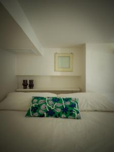 Tiffany & Jessica House - A high rise accommodation in Korea with the most convenient transportation, diverse shopping options, and excellent access to popular attractions