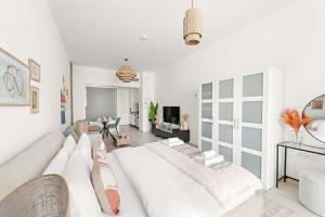 Silkhaus Vacation Homes Offshore Studio in Palm Views East Tower