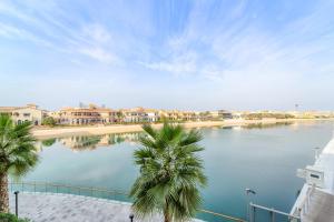 Silkhaus Offshore Studio in Palm Views East Tower