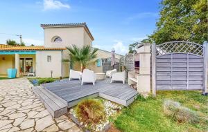 Lovely Home In Meschers-Sur-Gironde