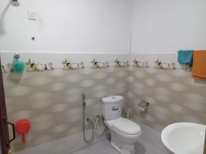 Lake Villa Goyambokka