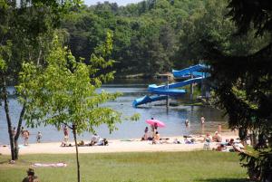 Villages vacances Cottages du Lac de Miel : photos des chambres