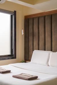 Imperial Premium Studios Khar W