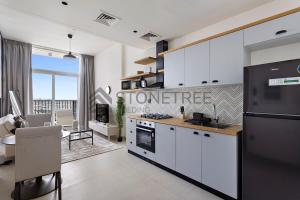 Cozy 1BR at Collective Tower 1 Near Hills Mall