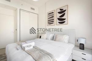 Bright 1BR at Collective Tower 1 Near Hills Mall
