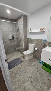 Woden New Modern One-Bedroom Apartment