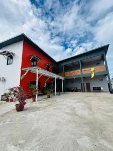 Lundu Town Homestay, Kpg Dagang - Sambas