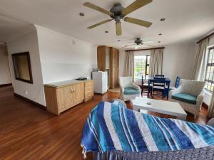 Spekboom Beach Apartments