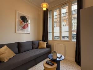 Charming flat - 4 guests - 5 min from Metro and Canal