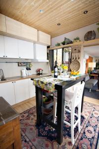 Glass Home Nature meets Luxury