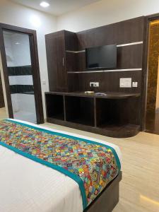 Taj Comfort Inn