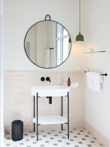 B&B / Chambres d'hotes Chateau Grand Corbin : photos des chambres