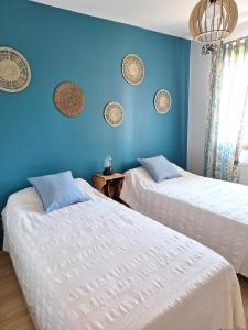 Hotels Les Louchardes : photos des chambres