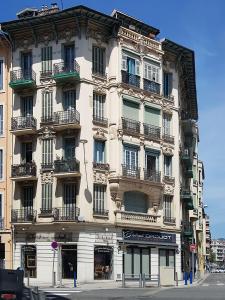 Charming flat - Nice port