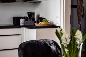 6 Zimmer 130 m2 Wundervoll sanierte Wohnung zentral ruhig hochwertig