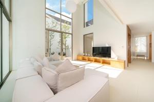 Exclusive New Build - Designer 3BR Pool Villa in Prestigious LuxPride 4 L7 Residence