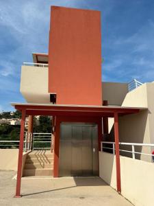 Panoramic view, perfect between sea and mountain