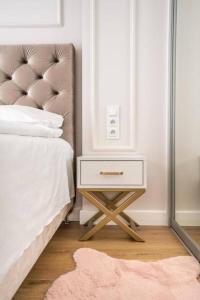 Golden Apartments- Mennica Residence, 1-Bedroom in City Center #18