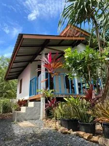 Blue Sky Bungalow - Ban Ting Rai