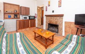 Charming House in Montefrío with Private Pool