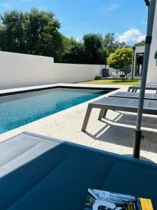 Villa Climatisée avec Piscine partagée , Terrasse et Parking - Morta