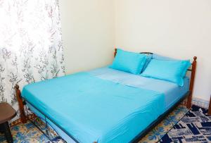 Studio in City Center Living at Heart of It All