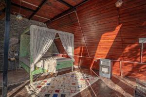 Fairytale Treehouse In Bahu By Bastiat Stays