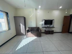 Yashomati Hotel