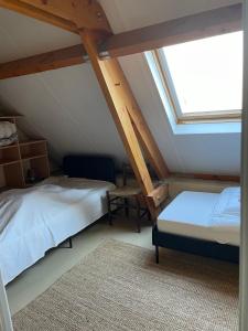 Maisons de vacances Charming detached house in beautiful Calvignac : photos des chambres