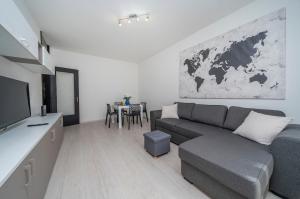 Piazzale Chiavris-Ospedale - A Casa Tua