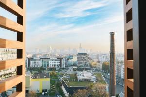 Giax Panoramic View Parking