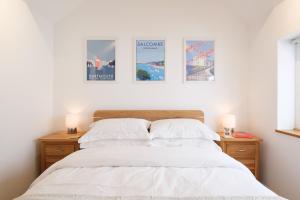 The Boathouse, Kingsbridge - Romantic detached annexe with parking & estuary walk to great pub