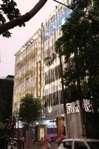 The Grand Palace Rooms And Banquets - Murādnagar