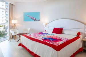 Double Room with Terrace room in Hotel Alay - Adults Only