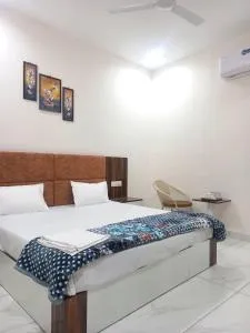 Hotel KG Residency - Barnāla