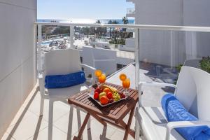 Double Room with Side Sea View room in Hotel Alay - Adults Only