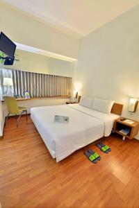 Whiz Hotel Pemuda Semarang