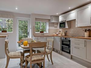 2 Bed in Snowshill 95825