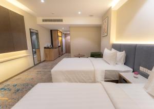 The Skye Phnom Penh Hotel & Apartments