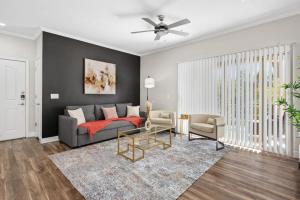 Stylish 2BR - Scottsdale, Pet-friendly, Sunrise Peak