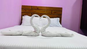 skyway Rooms near Indira Gandhi statue 3km rock beach 4km jipmer hospital