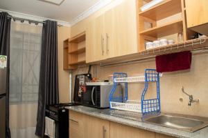 Highlander Bluzz Furnished Apartment